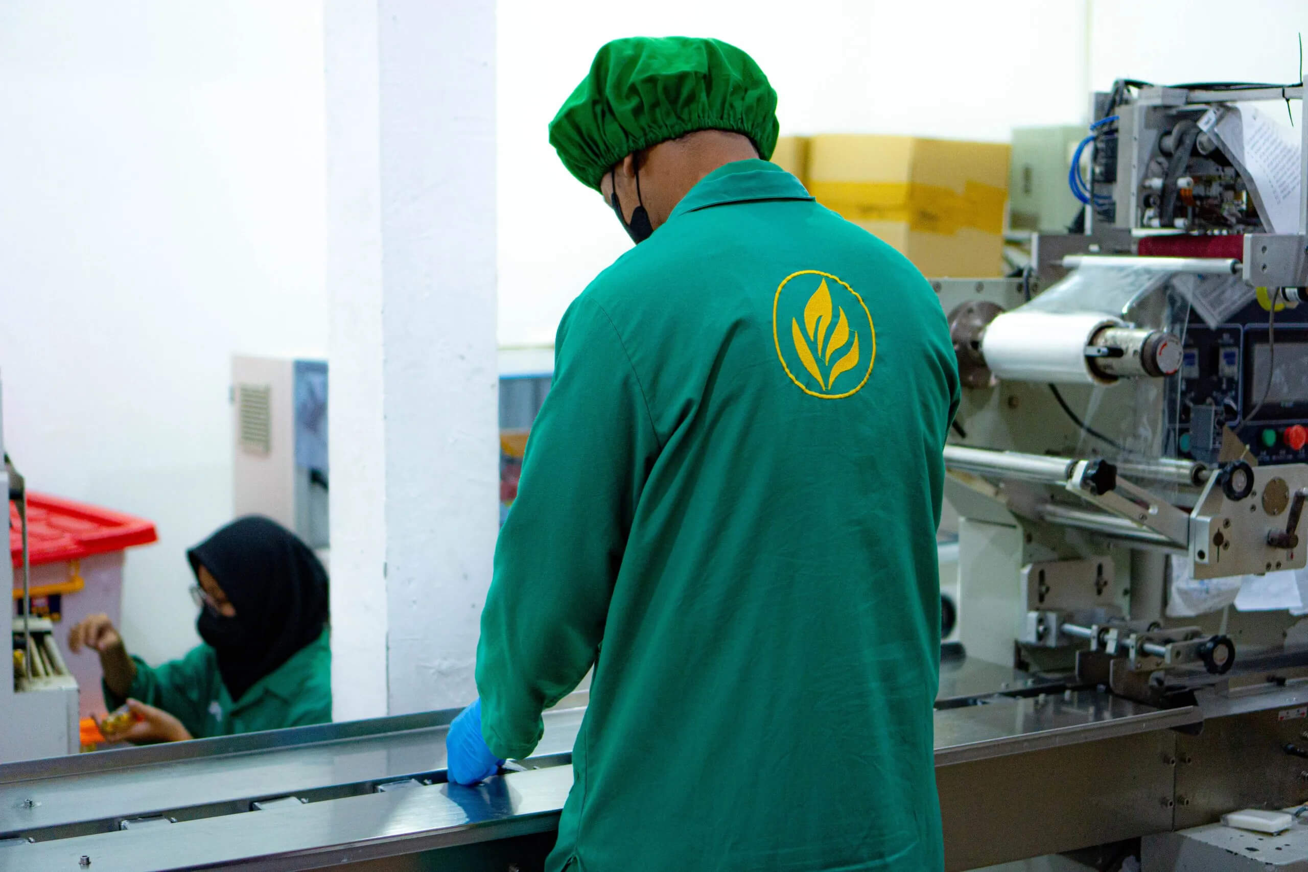 Solusi berkualitas untuk bisnis skincare dari CV. Zweena Adi Nugraha