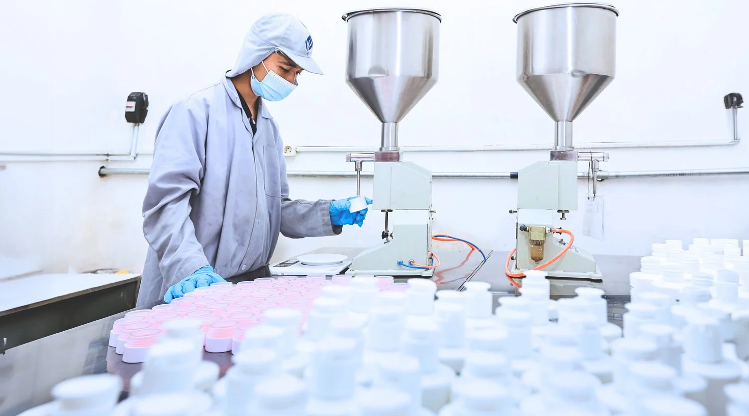 Tim Produksi Profesional di CV. Zweena Adi Nugraha