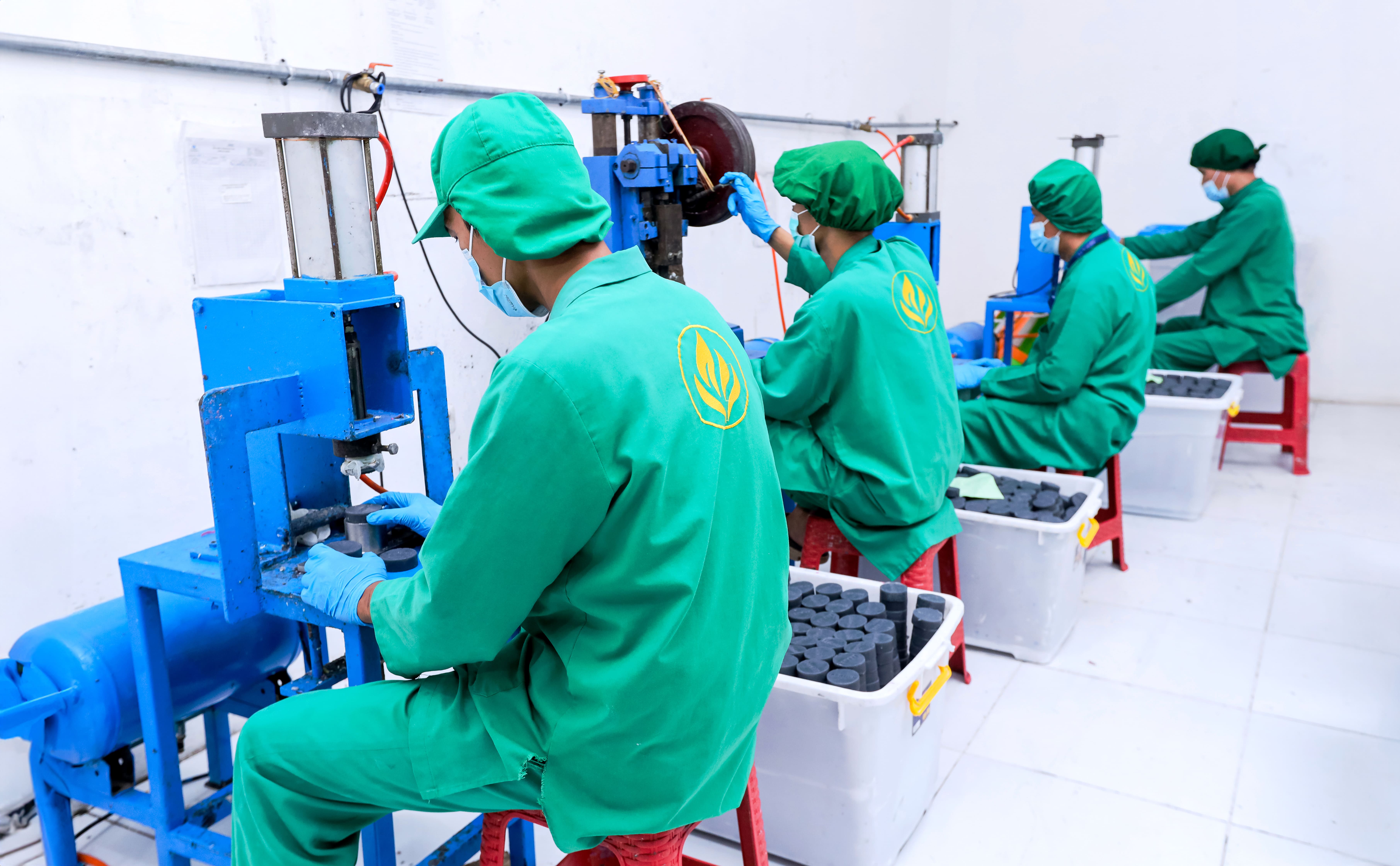 produsen perawatan kulit